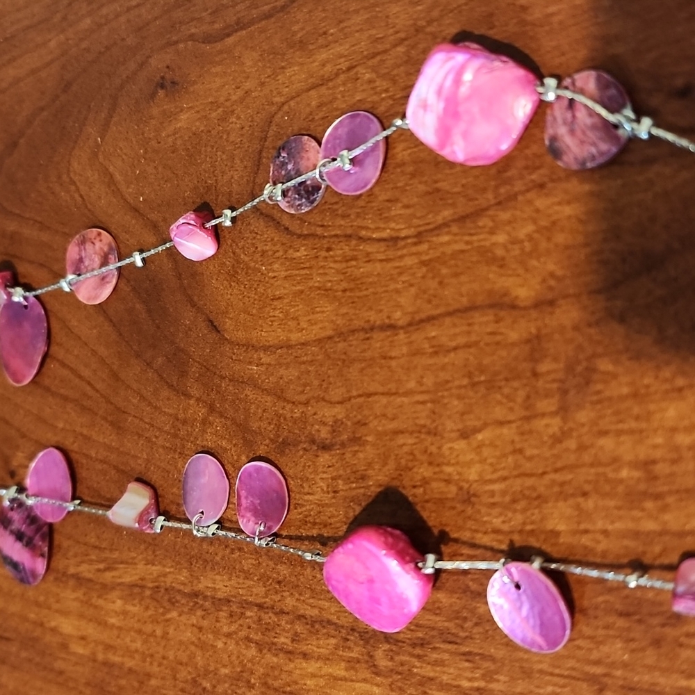 Necklace - Picture 3 of 3